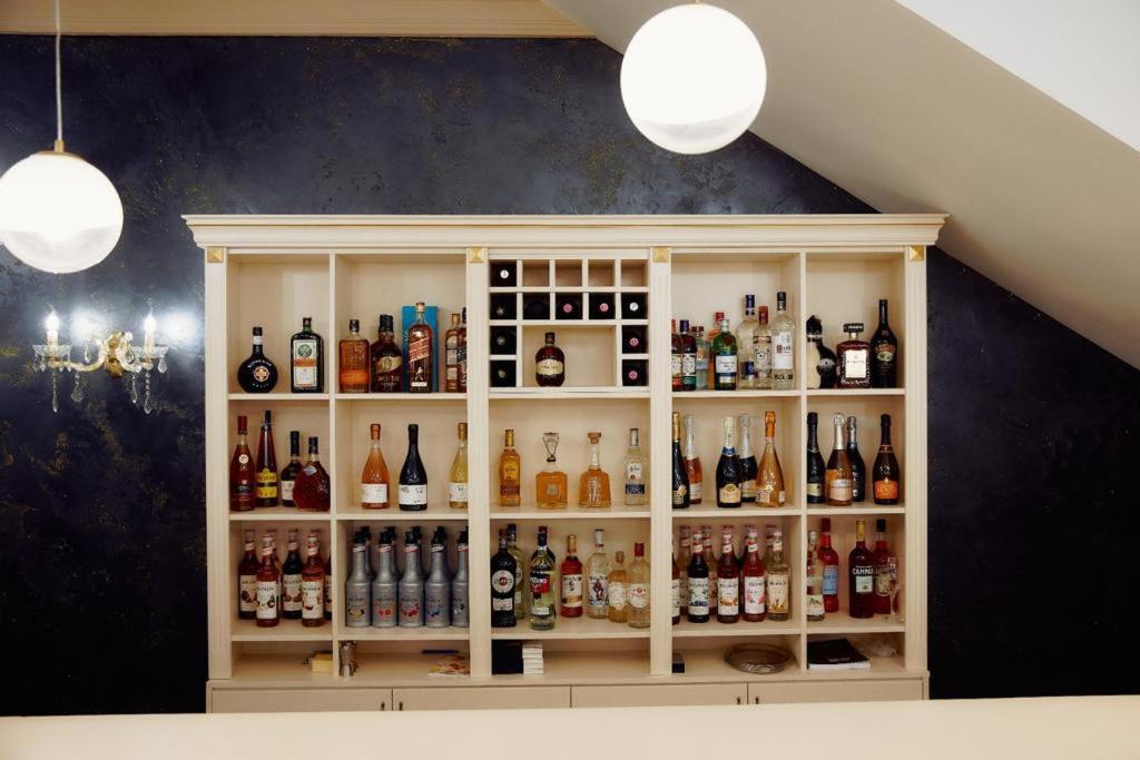 Hotel Imperium Botiz Eksteriør billede
