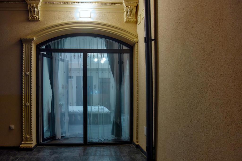 Hotel Imperium Botiz Eksteriør billede